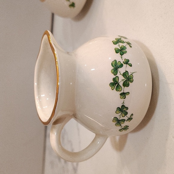 Carrigcraft County Cork Ireland creamer sugar clover print white green gold rim - Picture 2 of 13
